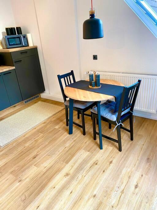 Ferienwohnung Emelie Fuer 2 Personen Esens Exteriör bild